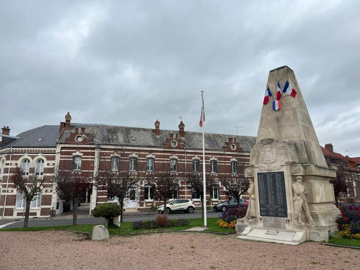 Le Conde Montdidier (Somme) Exterior photo